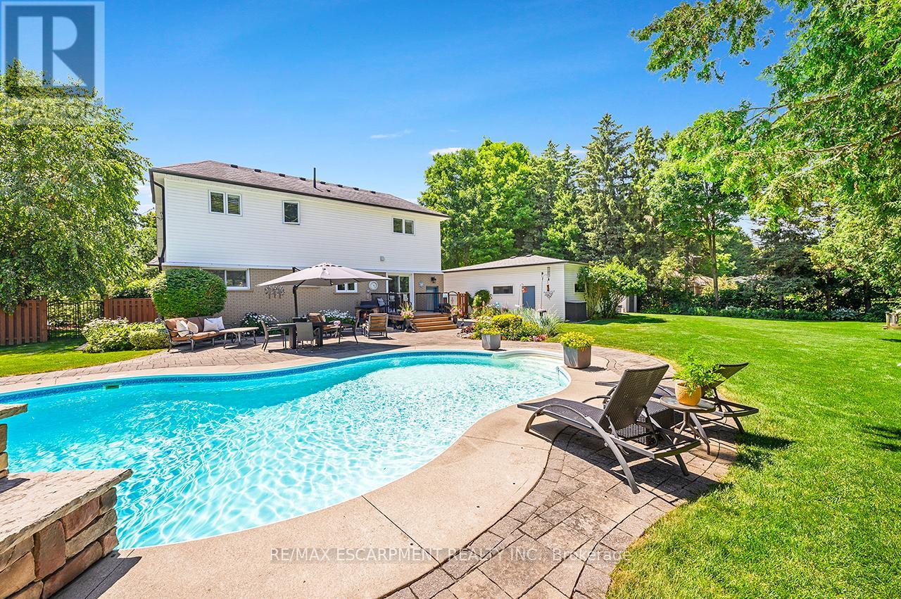 6487 Panton Street, Burlington, Ontario  L7P 0L7 - Photo 36 - W12562472