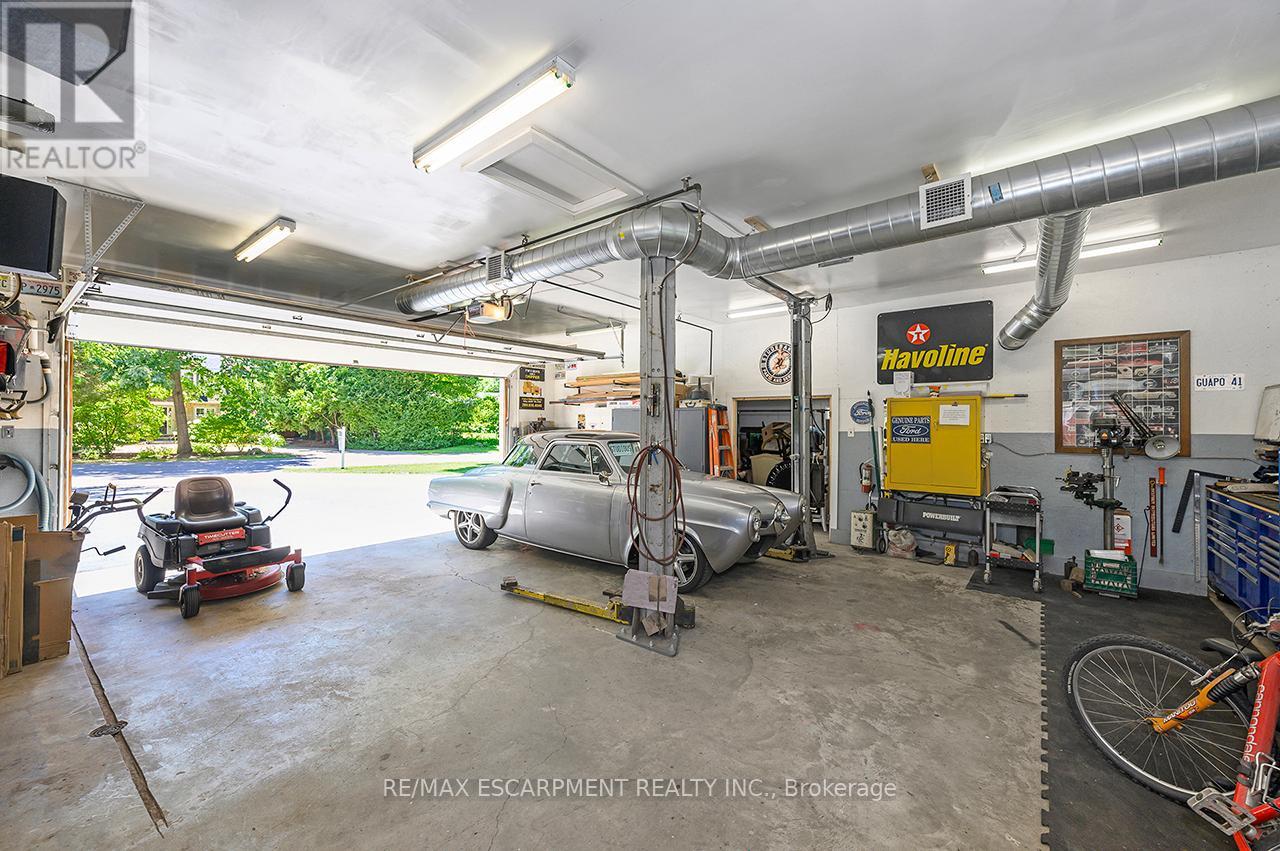 6487 Panton Street, Burlington, Ontario  L7P 0L7 - Photo 45 - W12562472