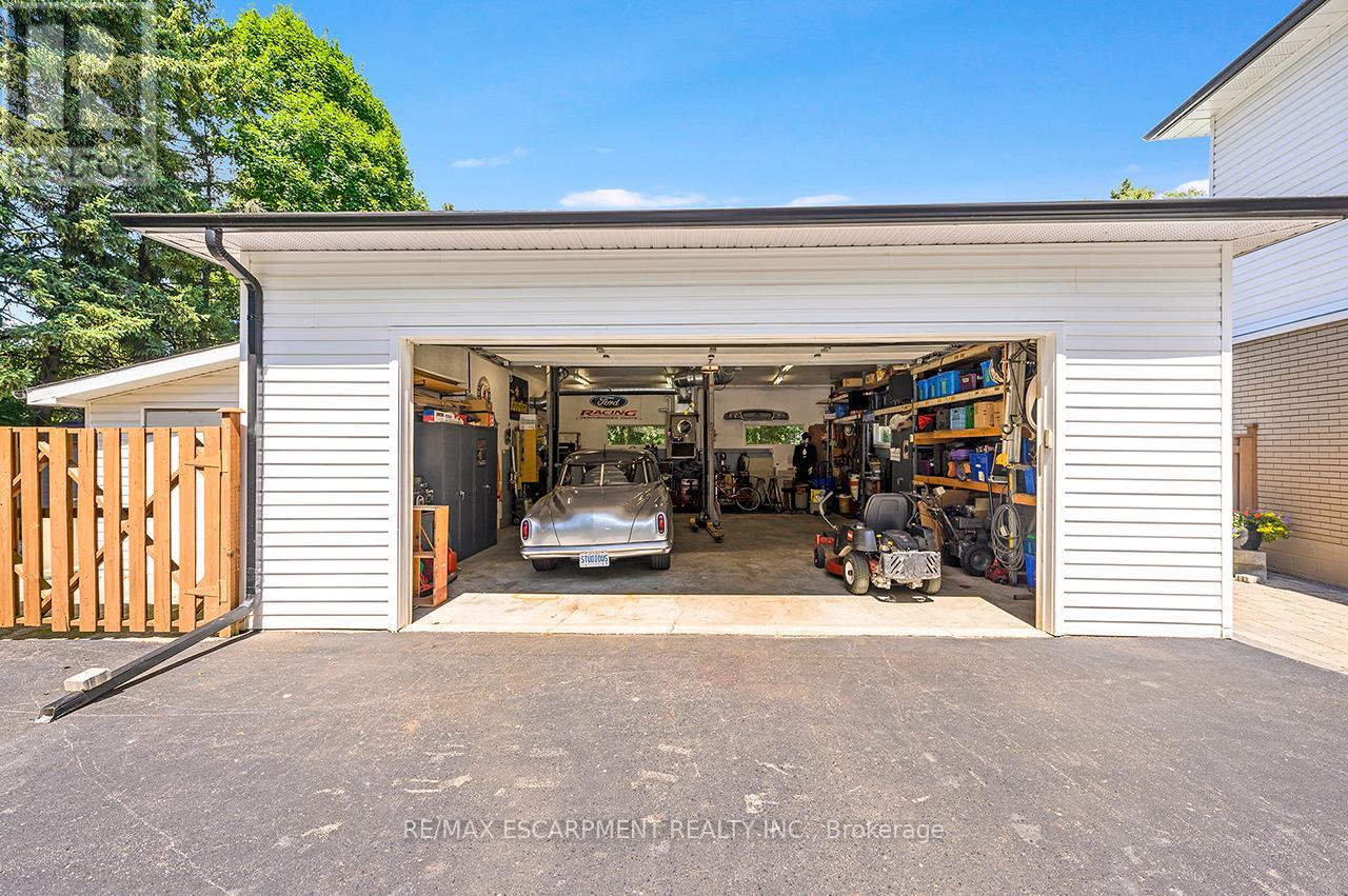 6487 Panton Street, Burlington, Ontario  L7P 0L7 - Photo 47 - W12562472