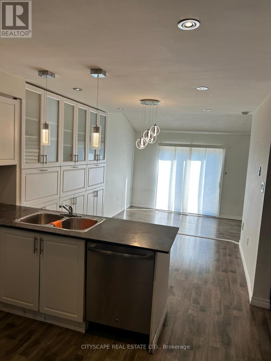 11 Trammell Lane, Brampton, Ontario  L6Y 4J2 - Photo 20 - W12562480