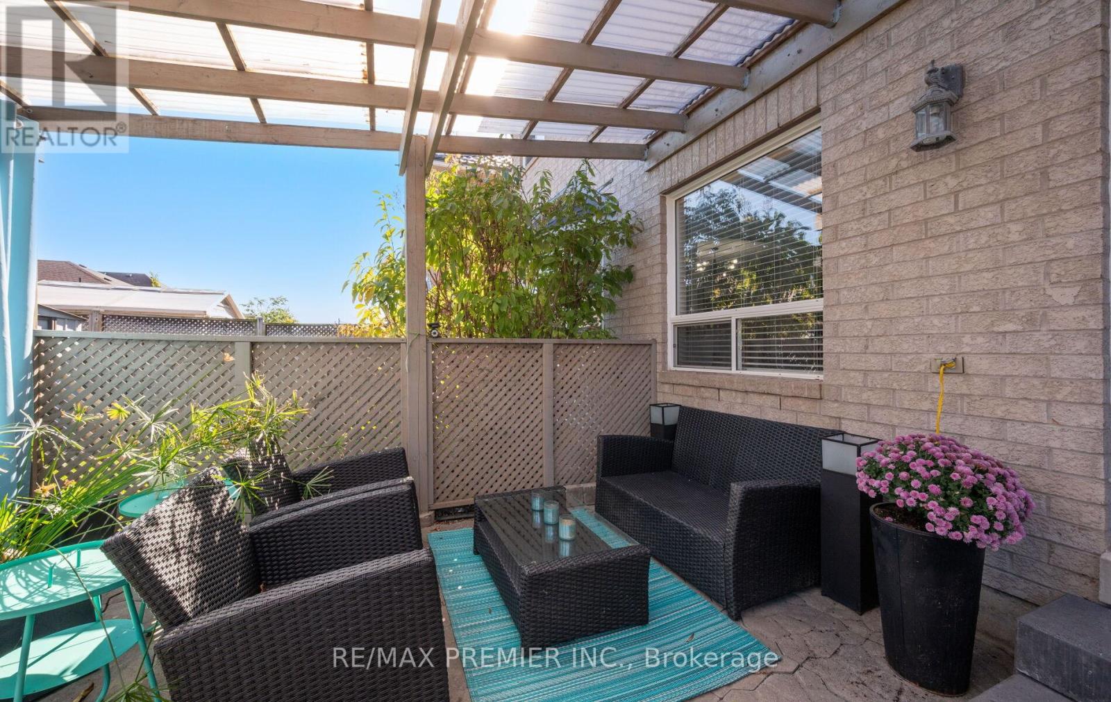 49 Fallstar Crescent, Brampton, Ontario  L7A 2J7 - Photo 29 - W12562488