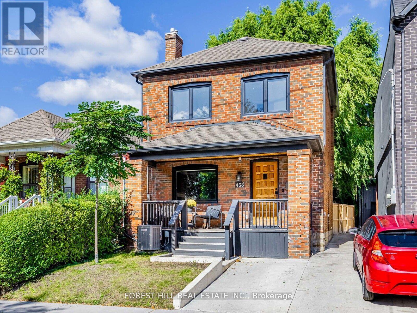 438 WHITMORE AVENUE, Toronto, Ontario