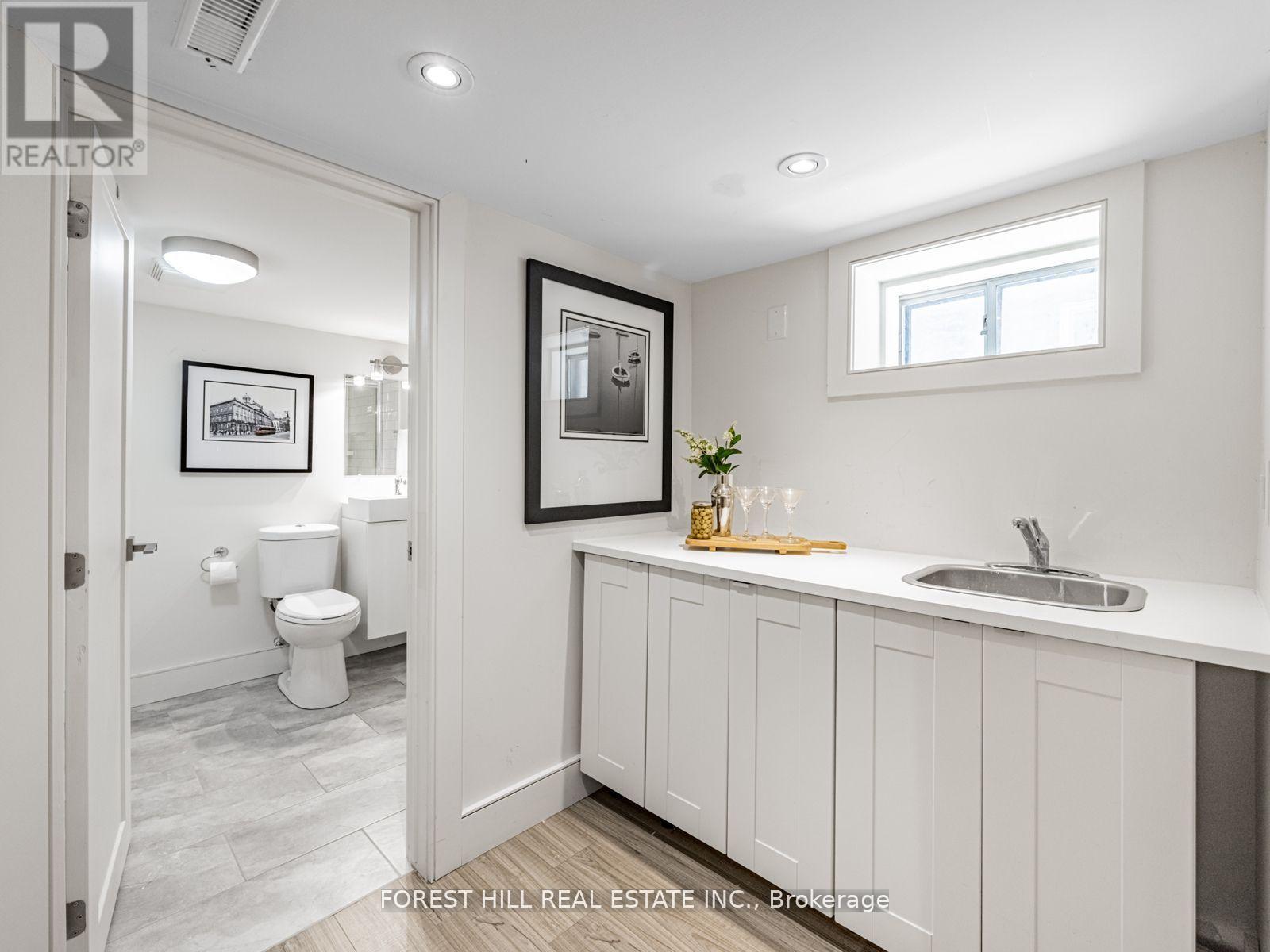 438 Whitmore Avenue, Toronto, Ontario  M6E 2N7 - Photo 28 - W12562506