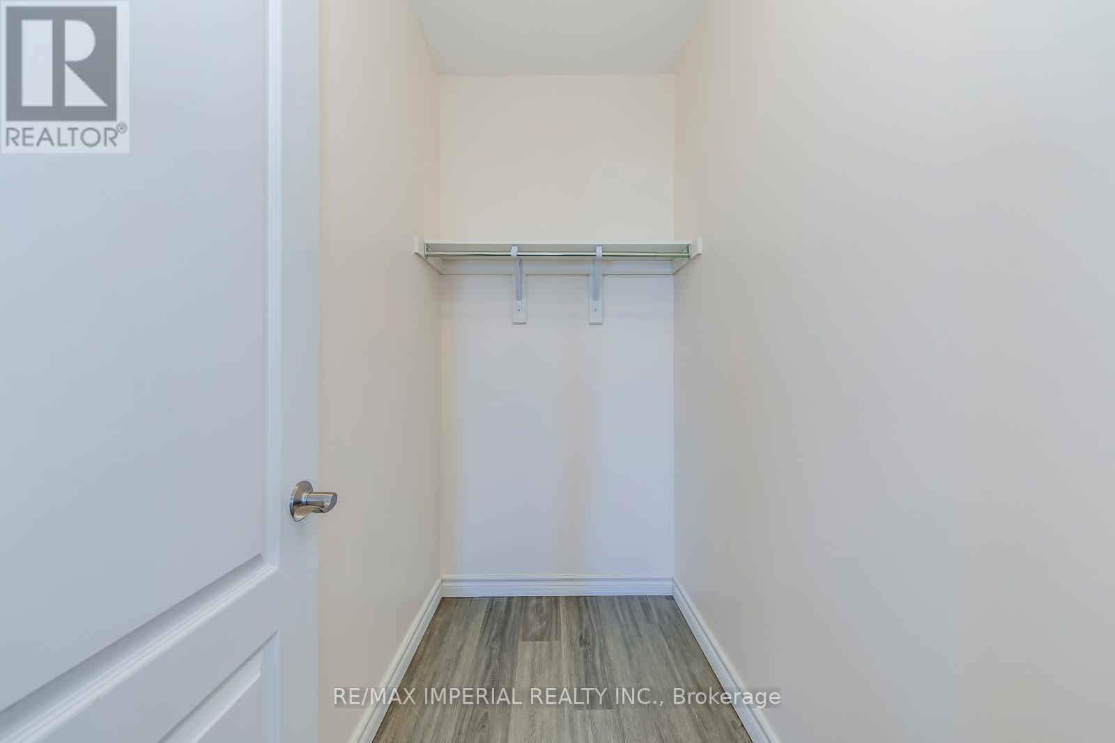 309 - 1360 Costigan Road, Milton, Ontario  L9T 0Y8 - Photo 22 - W12562510