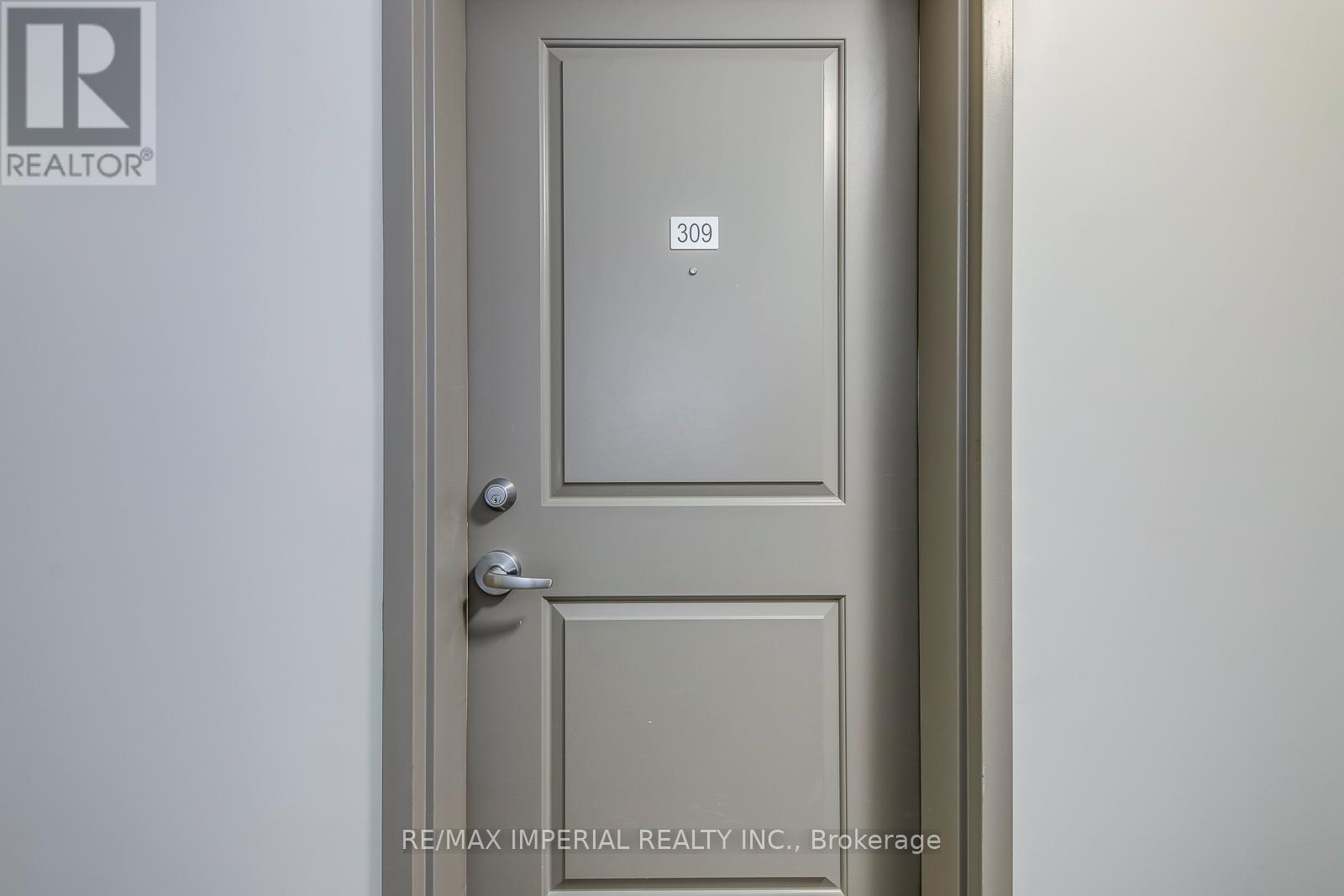 309 - 1360 Costigan Road, Milton, Ontario  L9T 0Y8 - Photo 4 - W12562510