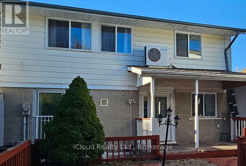 9 HAZELGLEN COURT, Brampton, Ontario