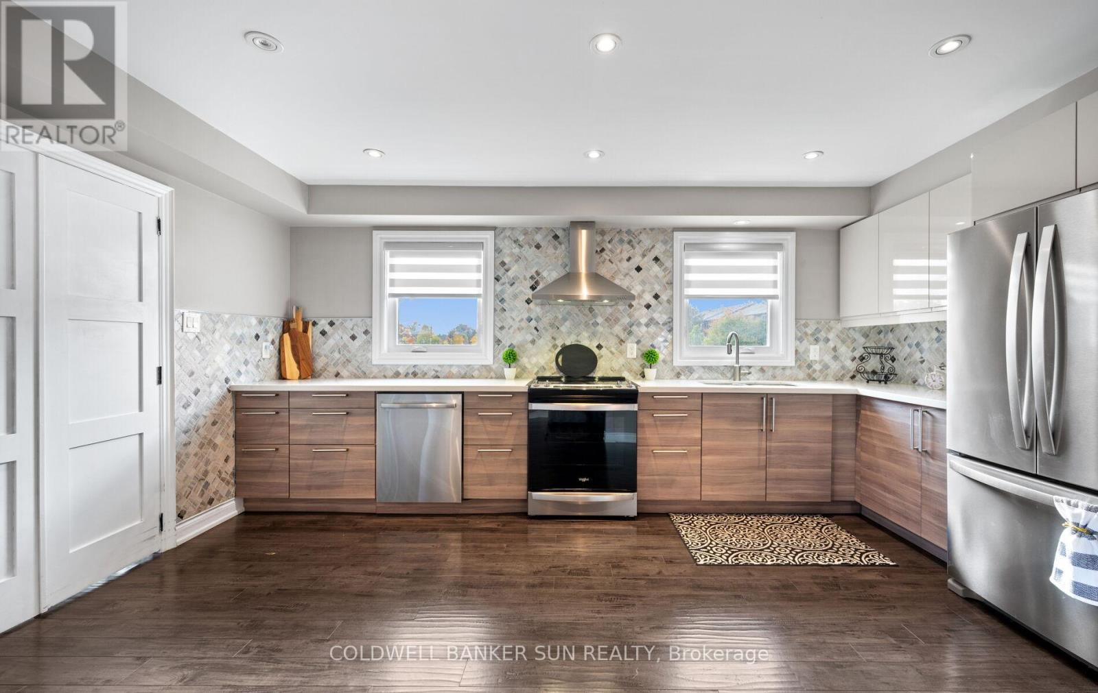 10 Corsham Place, Caledon, Ontario  L7E 1L3 - Photo 20 - W12562530