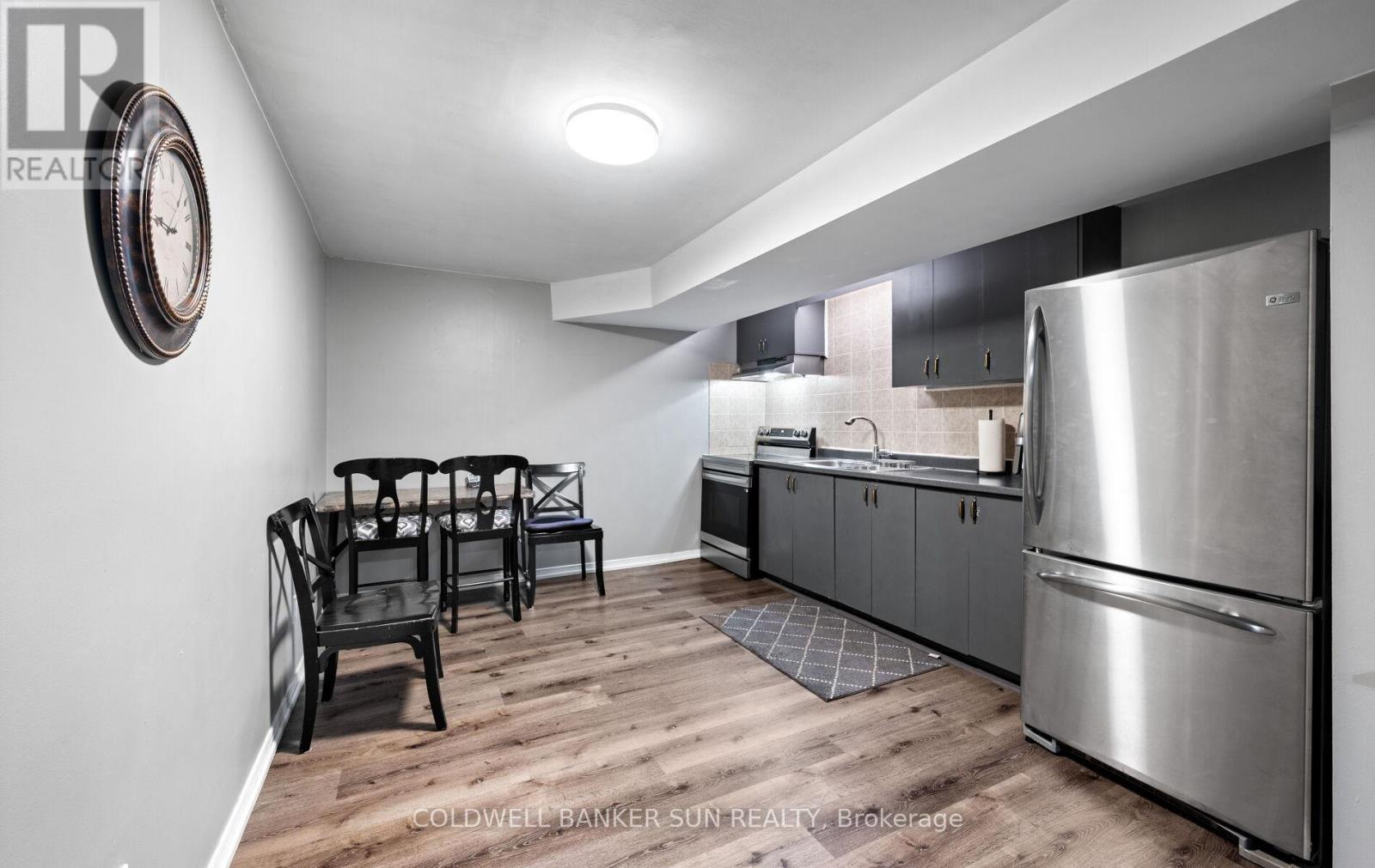 10 Corsham Place, Caledon, Ontario  L7E 1L3 - Photo 40 - W12562530