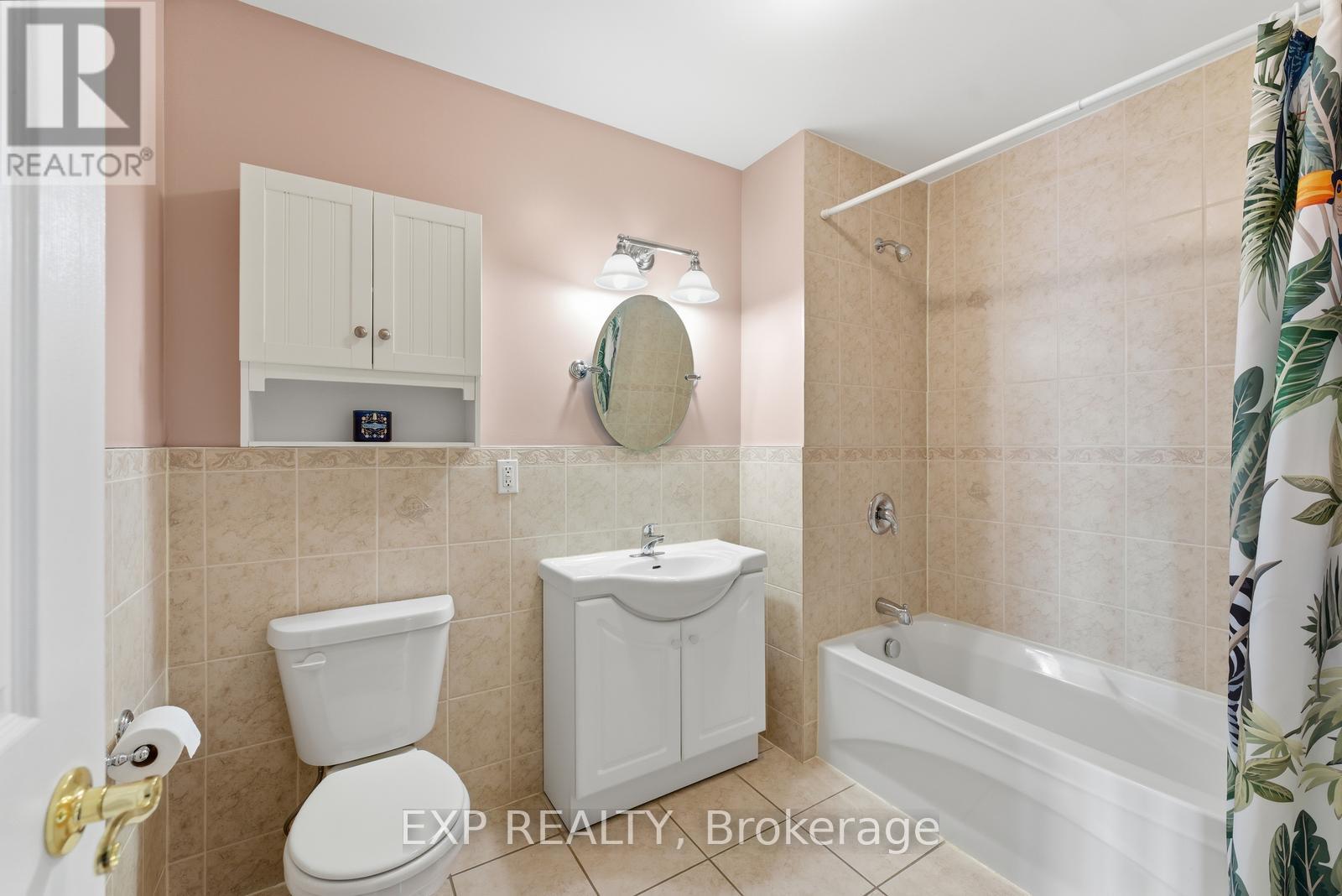229 Dunraven Drive, Toronto, Ontario M6M 1H8 - Photo 30 - W12562550
