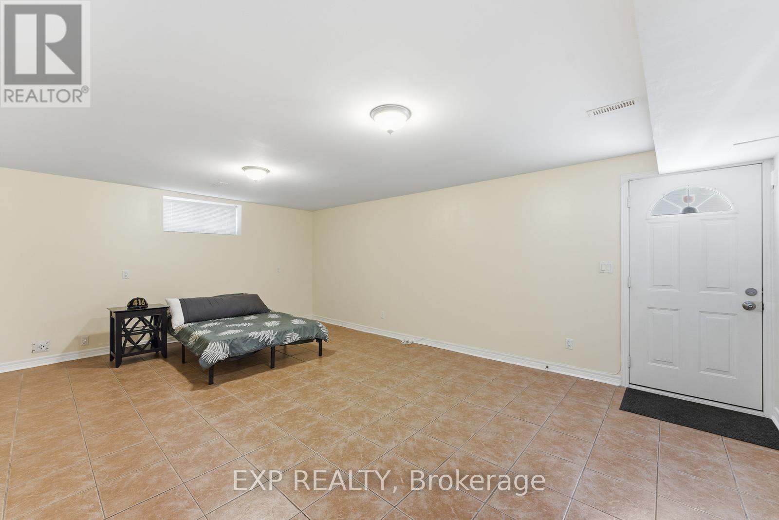 229 Dunraven Drive, Toronto, Ontario M6M 1H8 - Photo 34 - W12562550