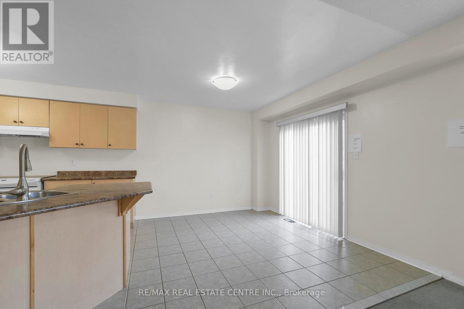 36 Capistro Street, Brampton, Ontario  L7A 3H7 - Photo 13 - W12562554