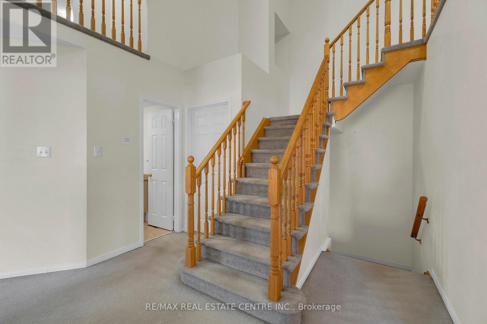 36 Capistro Street, Brampton, Ontario  L7A 3H7 - Photo 22 - W12562554