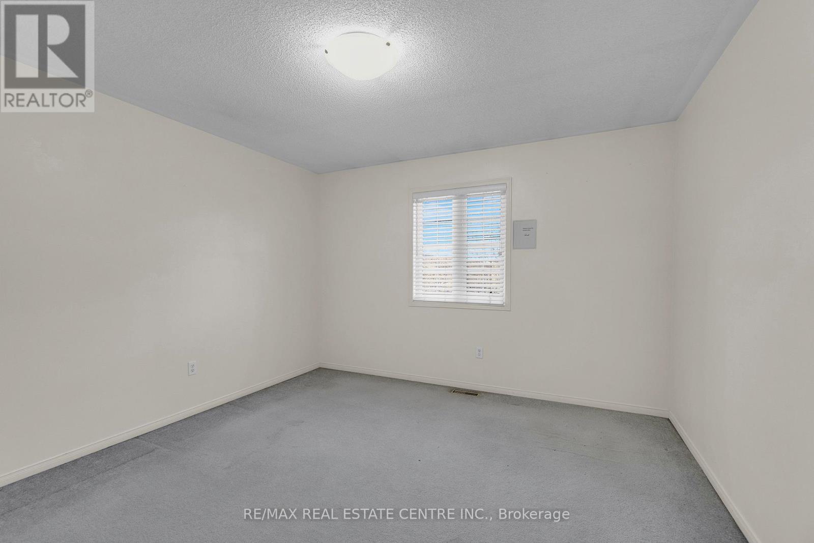 36 Capistro Street, Brampton, Ontario  L7A 3H7 - Photo 34 - W12562554