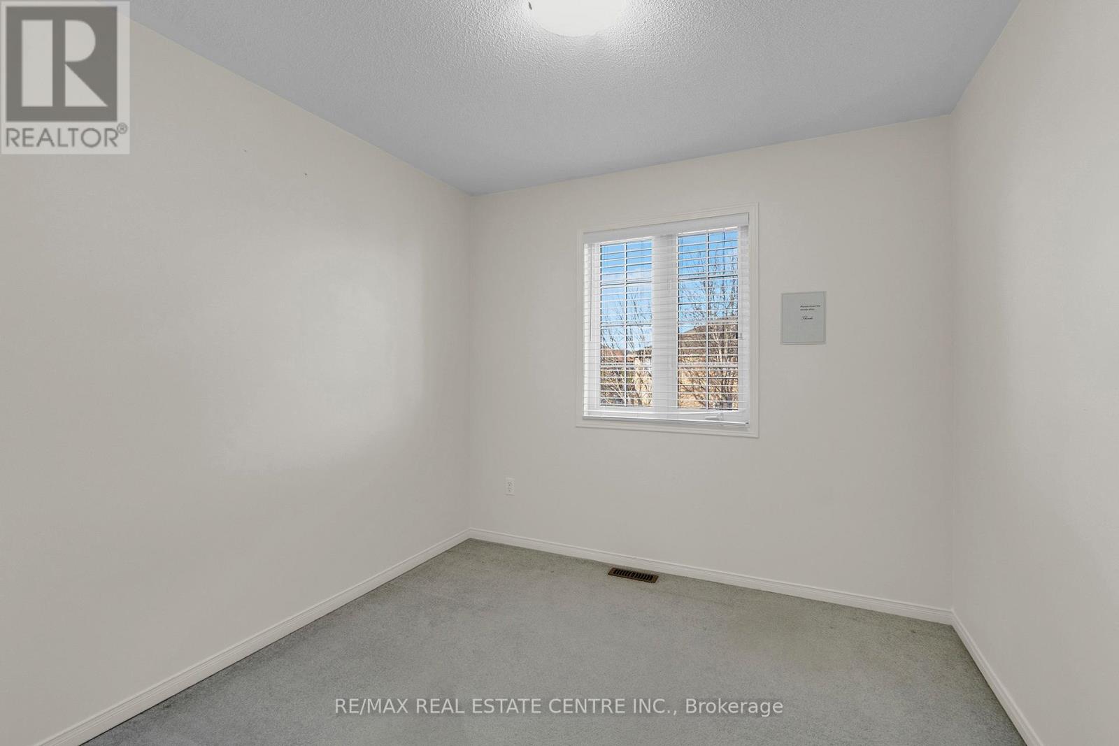 36 Capistro Street, Brampton, Ontario  L7A 3H7 - Photo 41 - W12562554