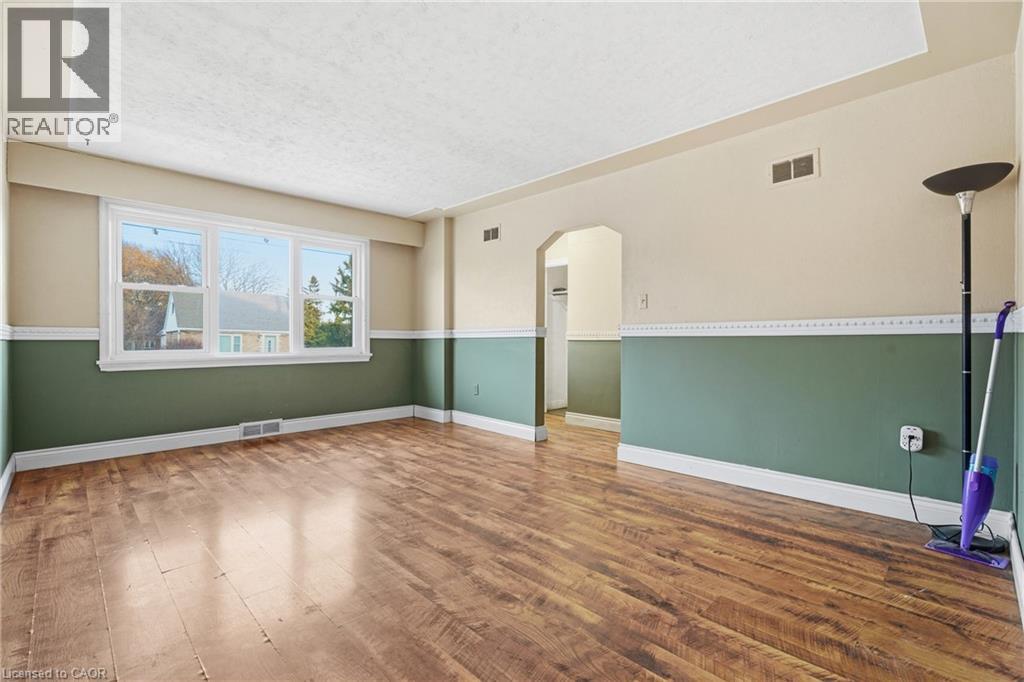 549 Weber Street E, Kitchener, Ontario N2H 1E9 - Photo 8 - 40788813