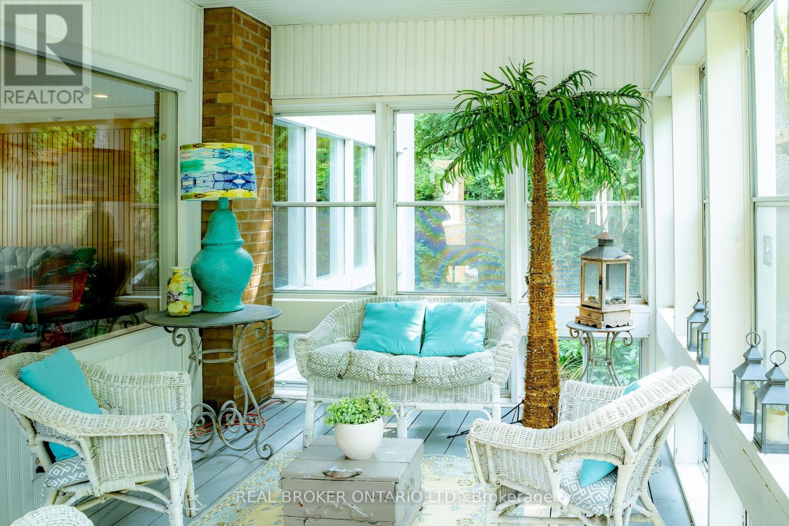 90 Winston Avenue, Hamilton, Ontario  L8S 2S6 - Photo 13 - X12382049