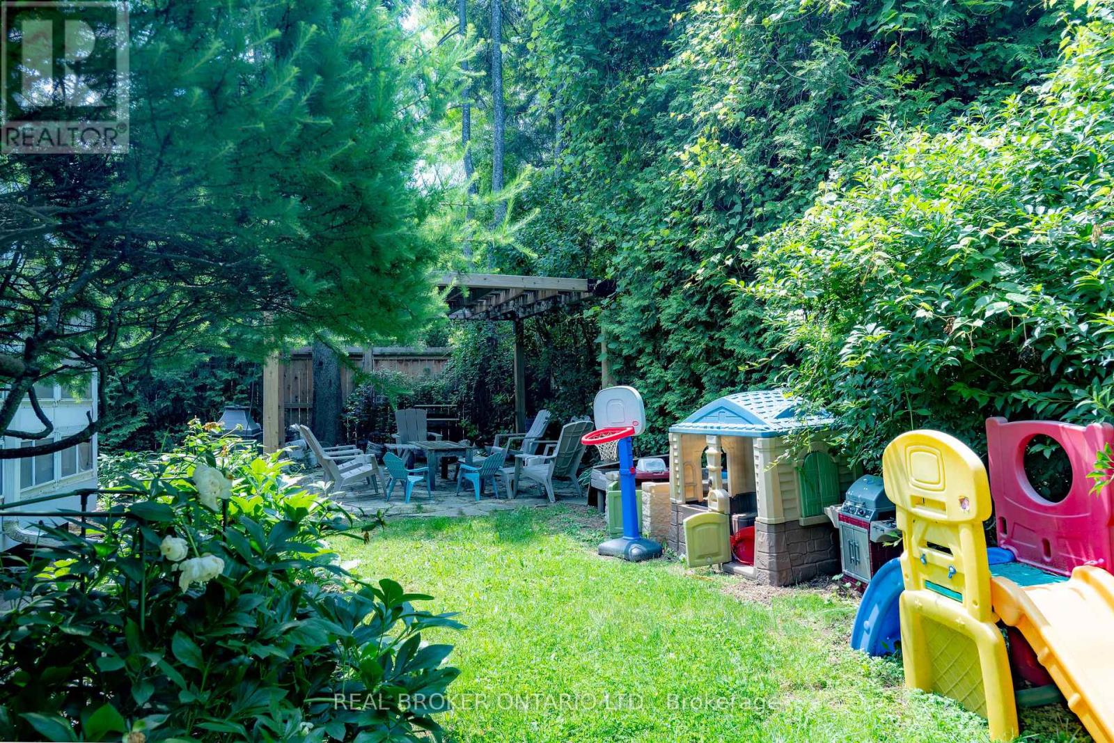 90 Winston Avenue, Hamilton, Ontario  L8S 2S6 - Photo 15 - X12382049