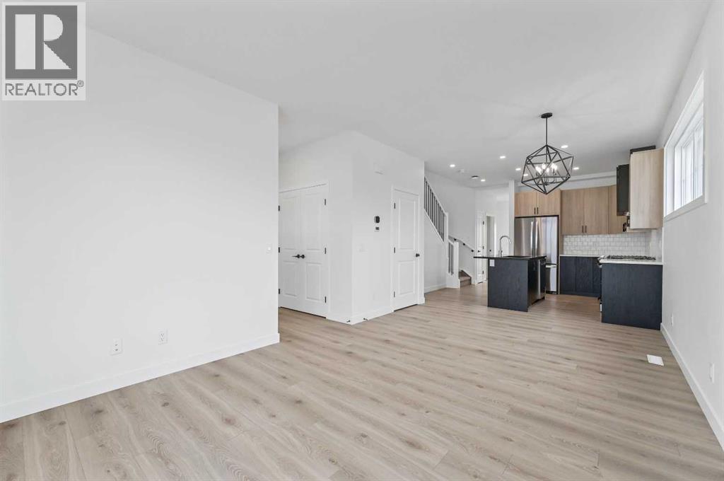 14520 24 Street Nw, Calgary, Alberta  T3P 2B6 - Photo 6 - A2222961