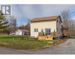 475 Absalom Road, Loyalist (Lennox And Addington - South), Ca