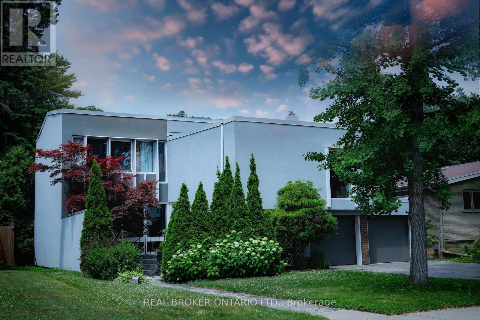 90 WINSTON AVENUE, Hamilton, Ontario