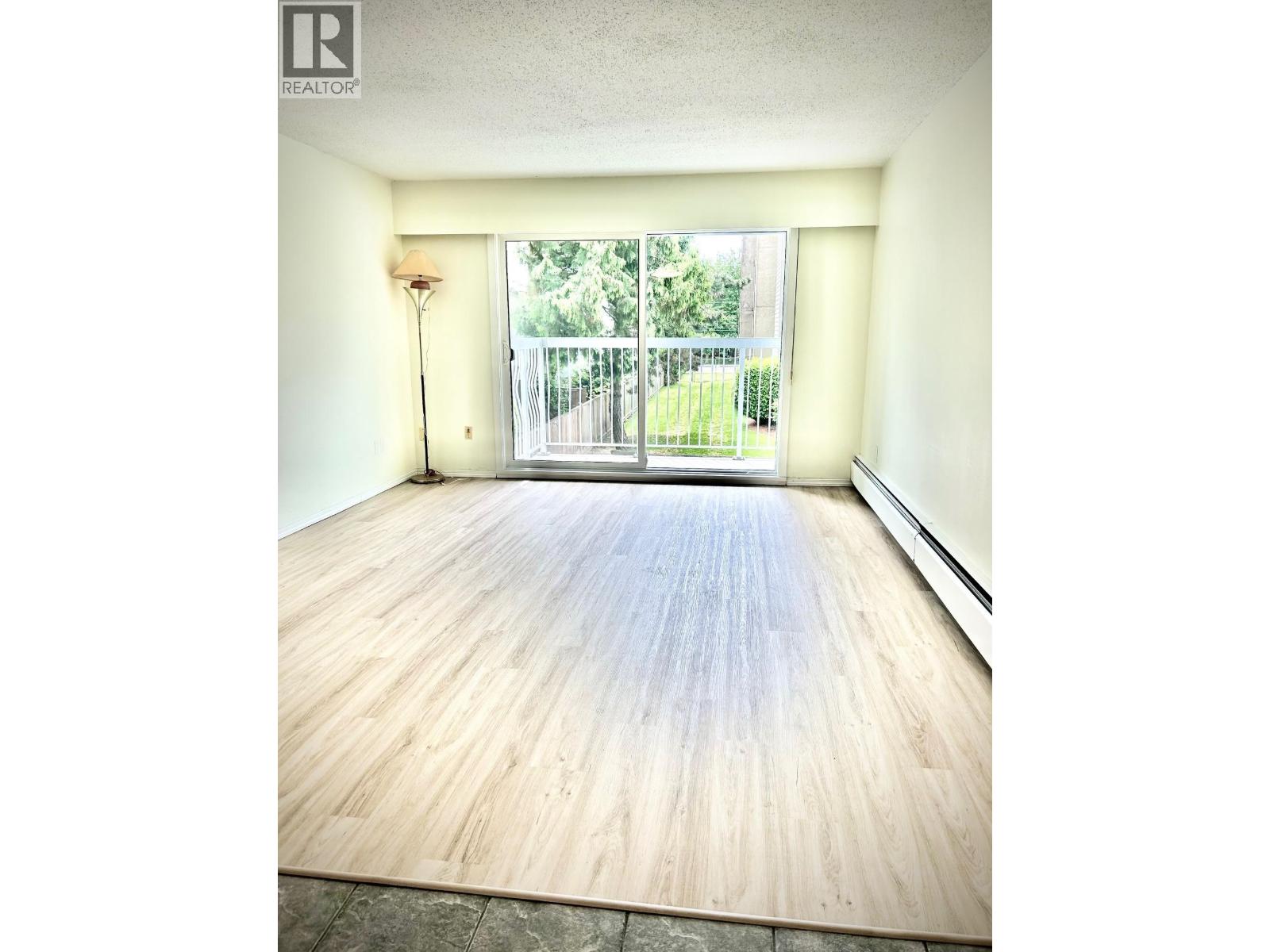 110 6420 Buswell Street, Richmond, British Columbia  V6Y 2E9 - Photo 10 - R3068296