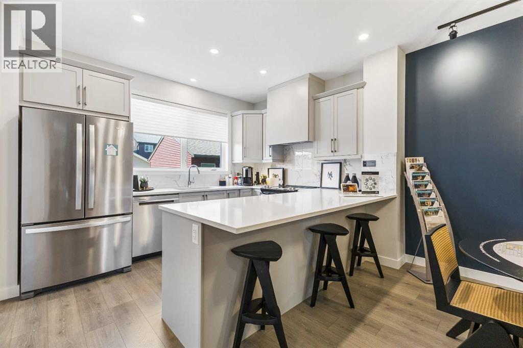 63 Heirloom Boulevard Se, Calgary, Alberta  T3S 0G9 - Photo 2 - A2236009