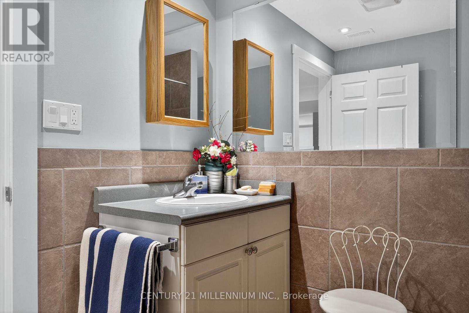 8976 Wellington Road 16, Wellington North, Ontario  N0G 2E0 - Photo 35 - X12518634