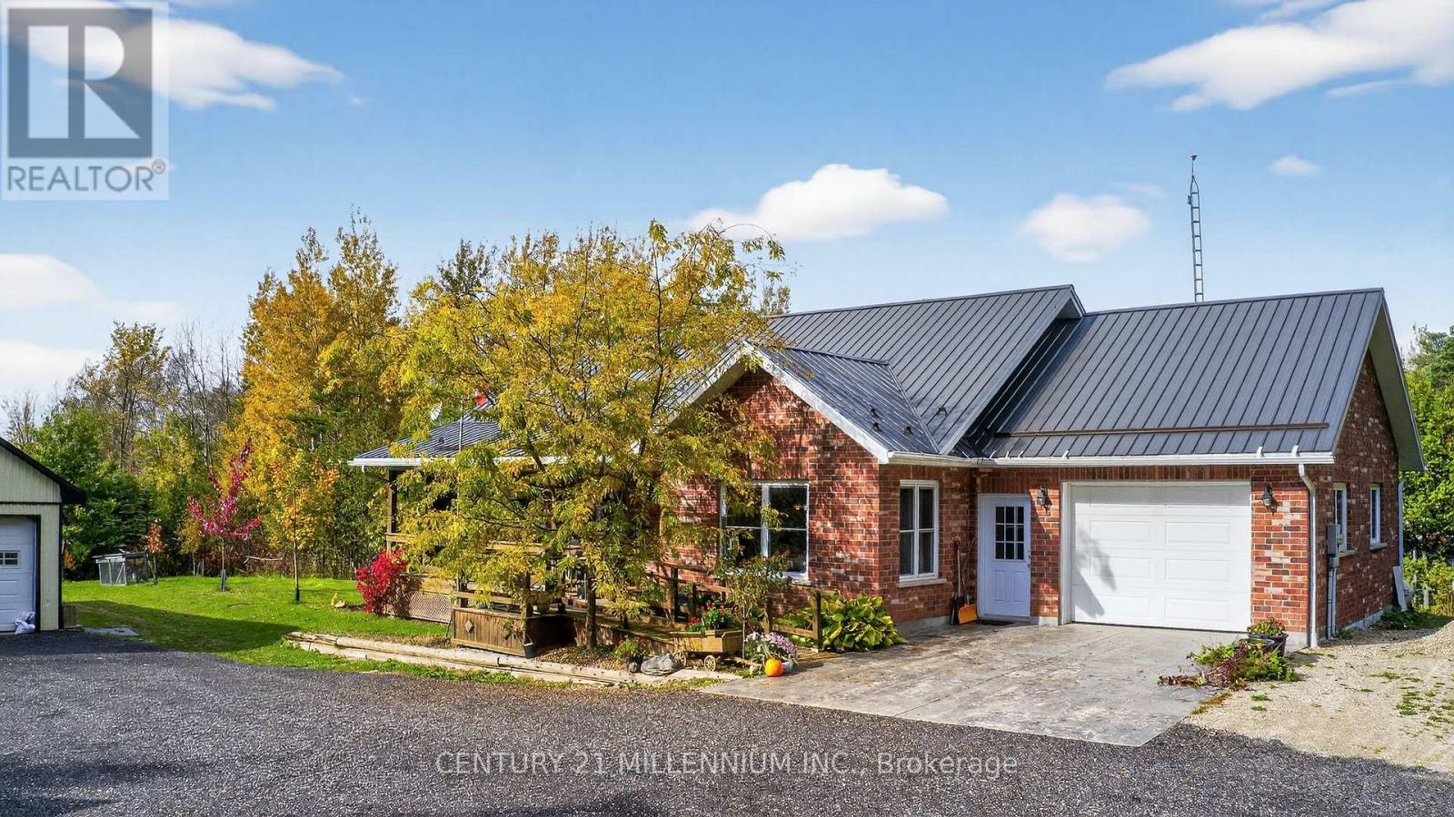 8976 Wellington Road 16, Wellington North, Ontario  N0G 2E0 - Photo 2 - X12518634