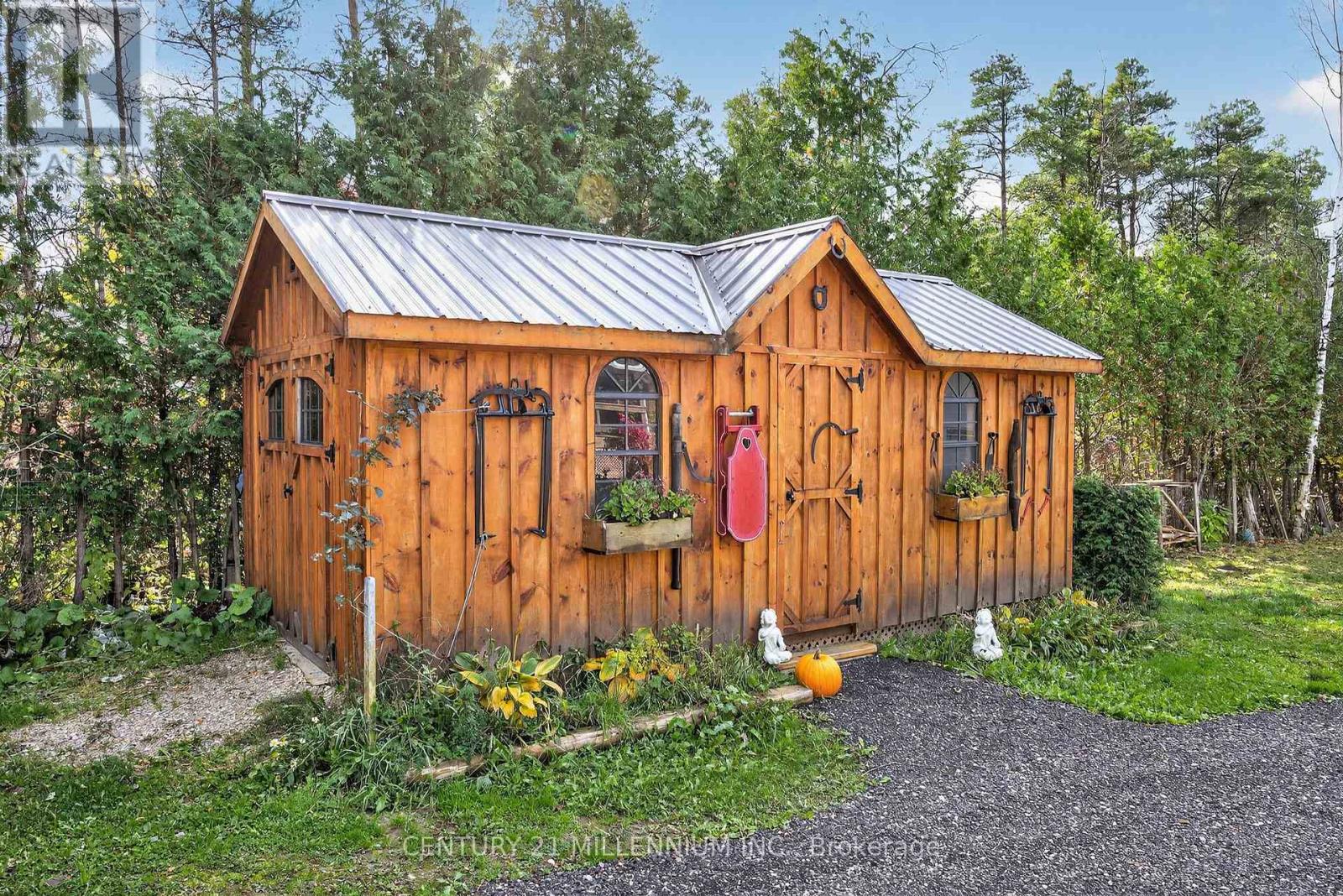 8976 Wellington Road 16, Wellington North, Ontario  N0G 2E0 - Photo 5 - X12518634