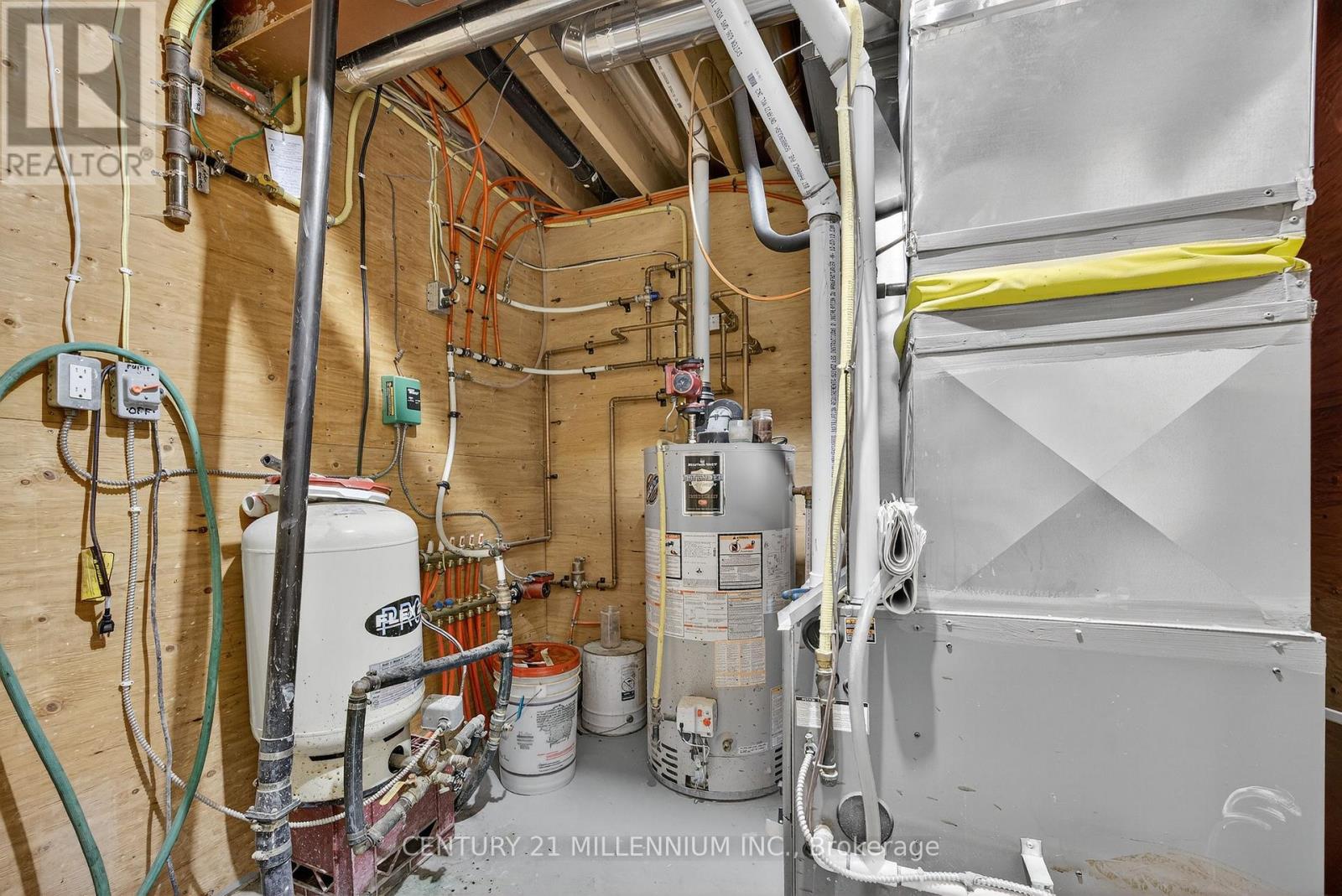 8976 Wellington Road 16, Wellington North, Ontario  N0G 2E0 - Photo 36 - X12518634