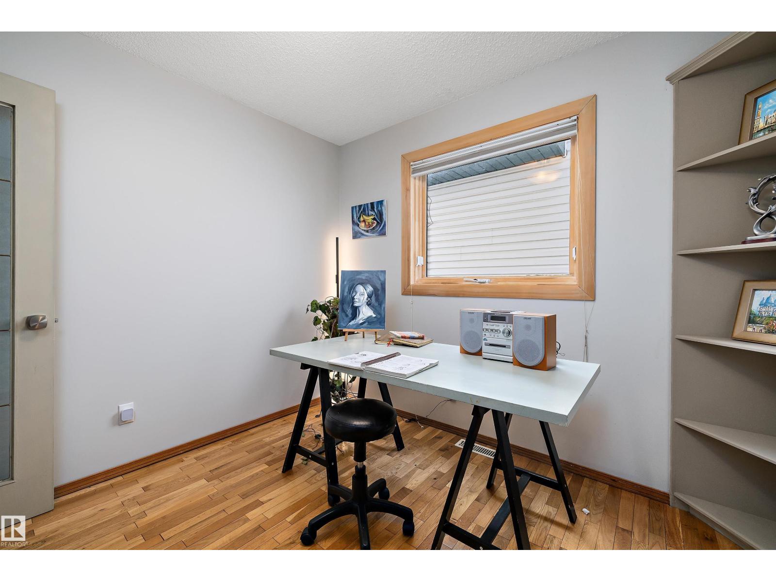 1060 Wedgewood Bv Nw, Edmonton, Alberta  T6M 2L6 - Photo 12 - E4465045