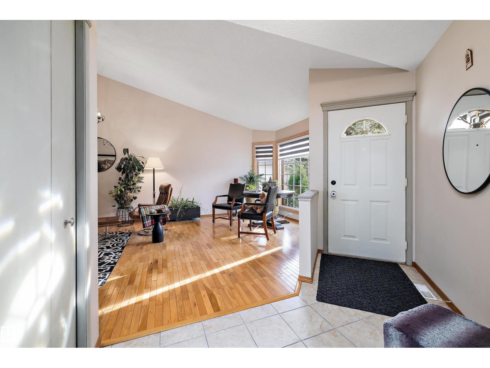 1060 Wedgewood Bv Nw, Edmonton, Alberta  T6M 2L6 - Photo 6 - E4465045