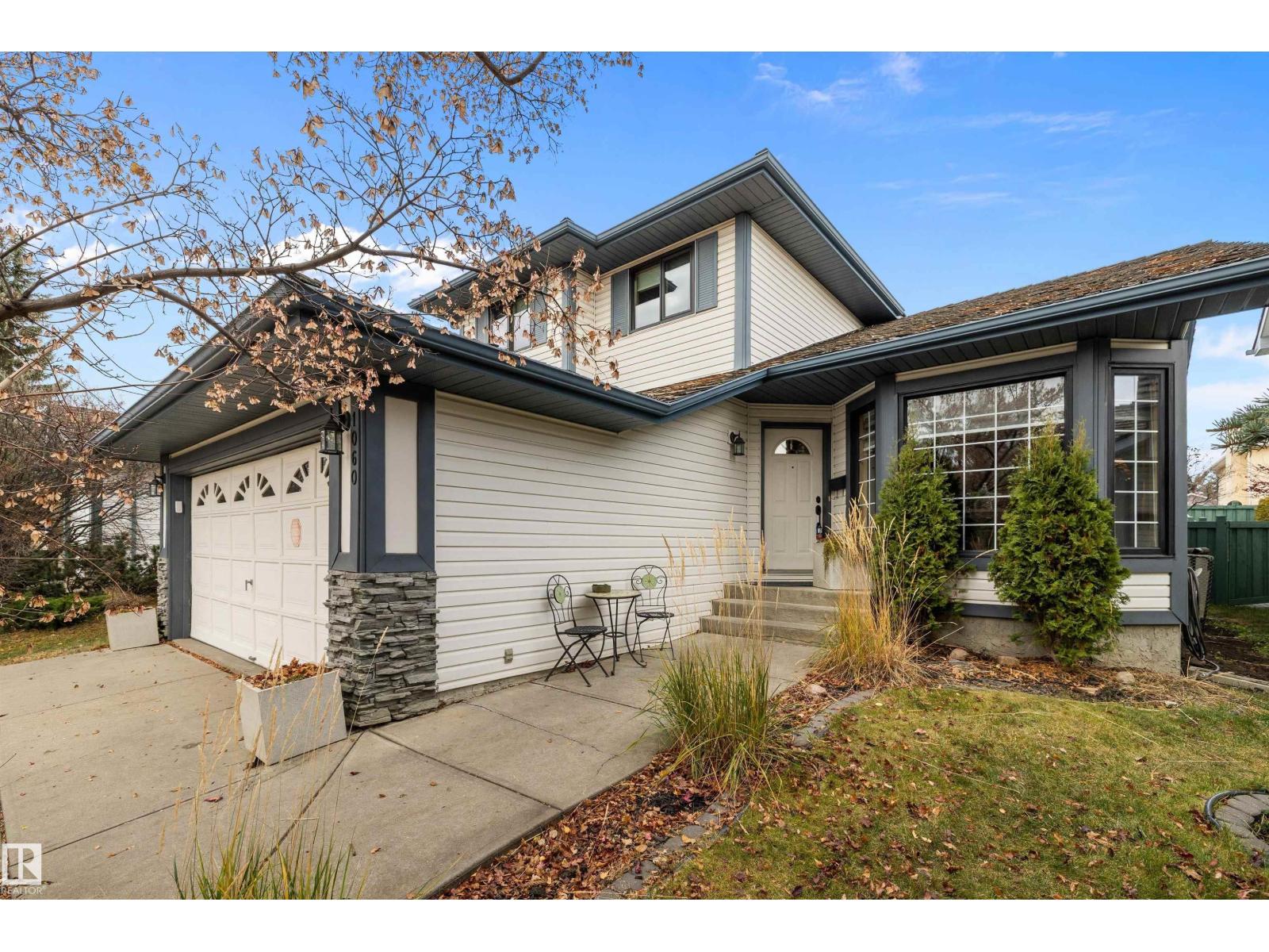 1060 Wedgewood Bv Nw, Edmonton, Alberta  T6M 2L6 - Photo 2 - E4465045