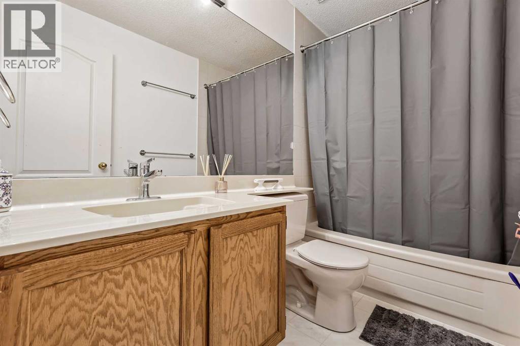 3 Pump Hill Landing Sw, Calgary, Alberta  T2V 5C1 - Photo 32 - A2265982