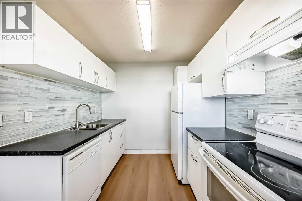 120 Pennsylvania Road Se, Calgary, Alberta  T2A 4Y8 - Photo 1 - A2267387