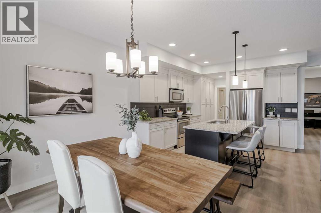 68 Copperpond Mews Se, Calgary, Alberta  T2Z 0Z3 - Photo 11 - A2268477