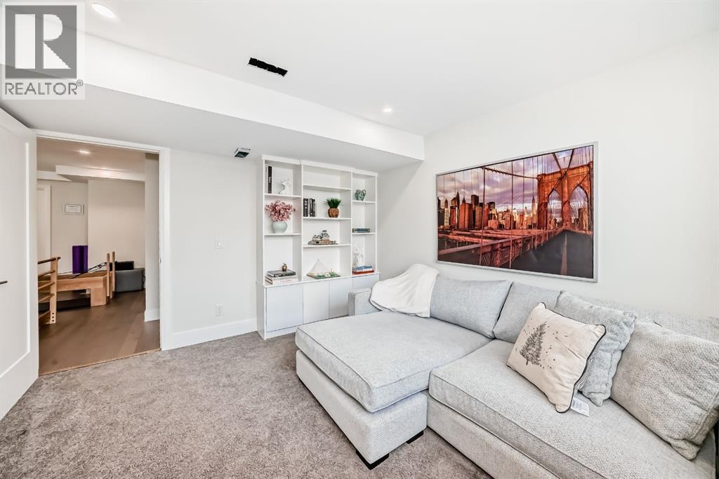 786 River Heights Crescent, Cochrane, Alberta  T4C 0J4 - Photo 37 - A2270385