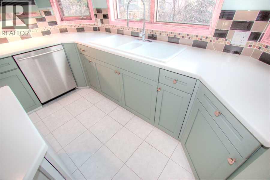 6967 Christie Estate Boulevard Sw, Calgary, Alberta  T3H 2S5 - Photo 11 - A2271410