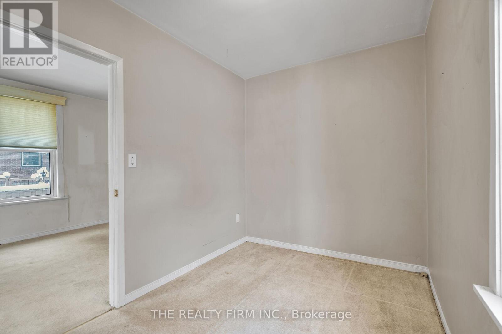 64 Mackay Avenue, London South, Ontario  N6J 2V5 - Photo 11 - X12562614