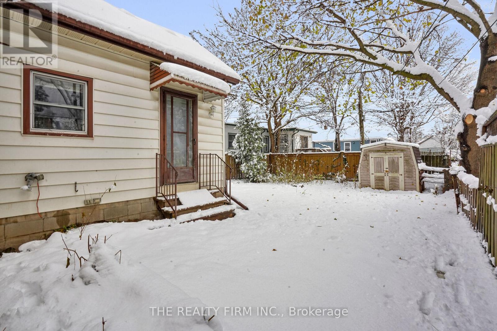 64 Mackay Avenue, London South, Ontario  N6J 2V5 - Photo 35 - X12562614