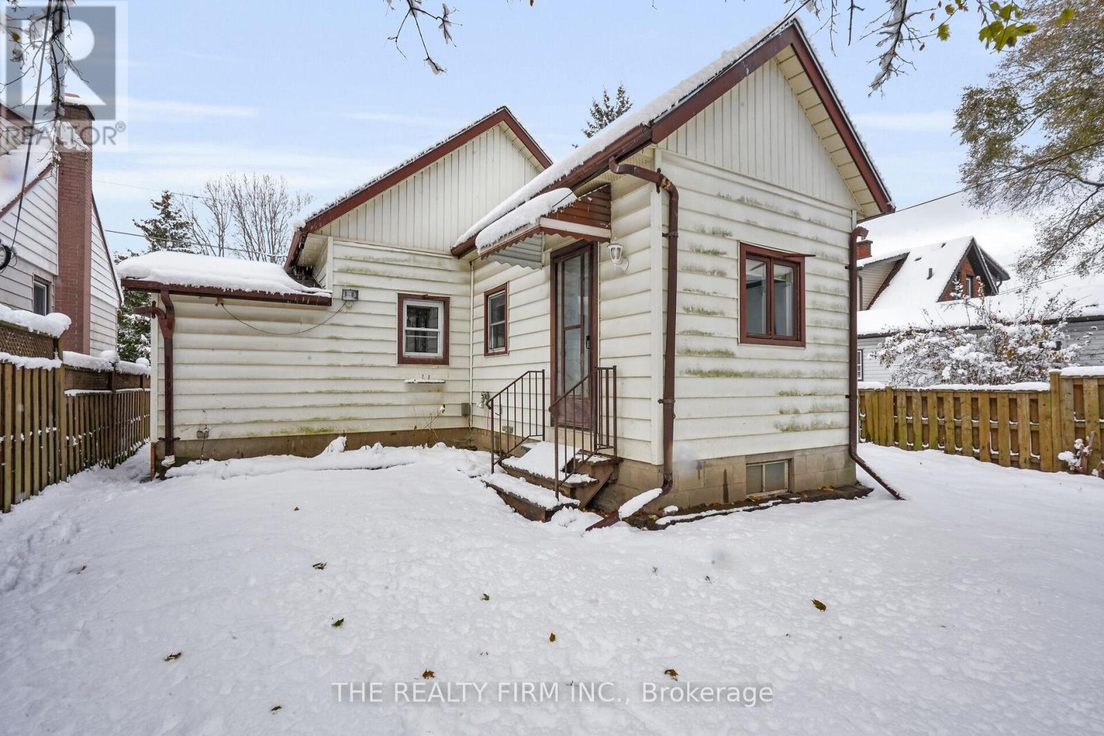 64 Mackay Avenue, London South, Ontario  N6J 2V5 - Photo 36 - X12562614