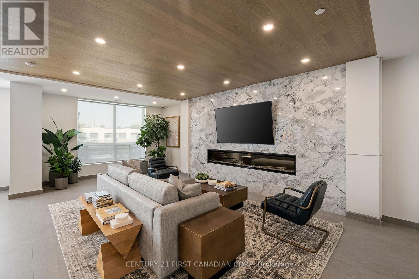 901 - 4286 King Street, Kitchener, Ontario  N2P 2E9 - Photo 13 - X12562696