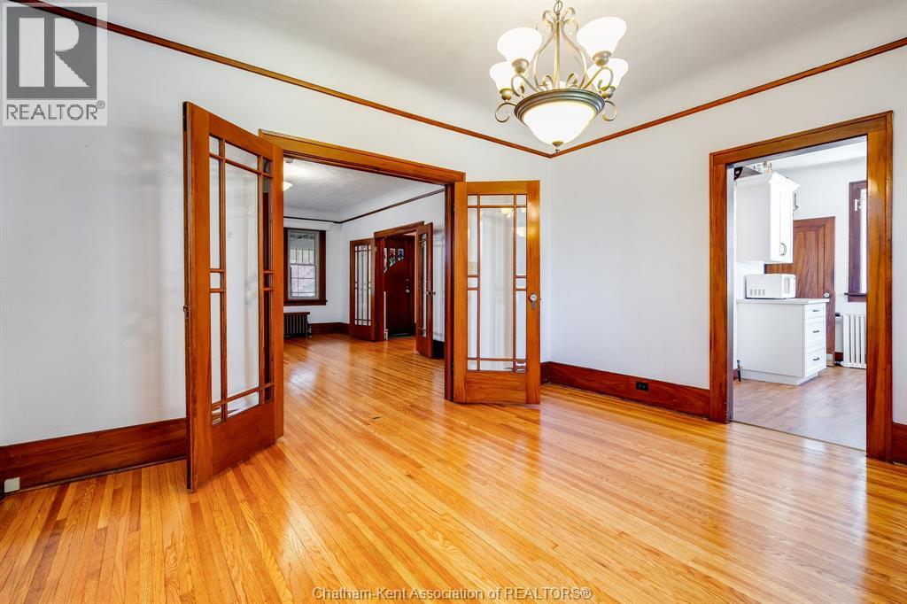 23 Stanley Avenue, Chatham, Ontario  N7M 3J1 - Photo 10 - 25029101