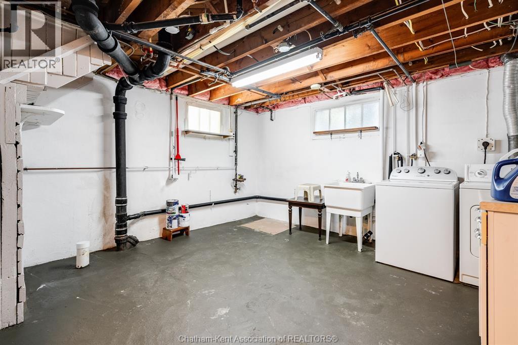 23 Stanley Avenue, Chatham, Ontario  N7M 3J1 - Photo 31 - 25029101