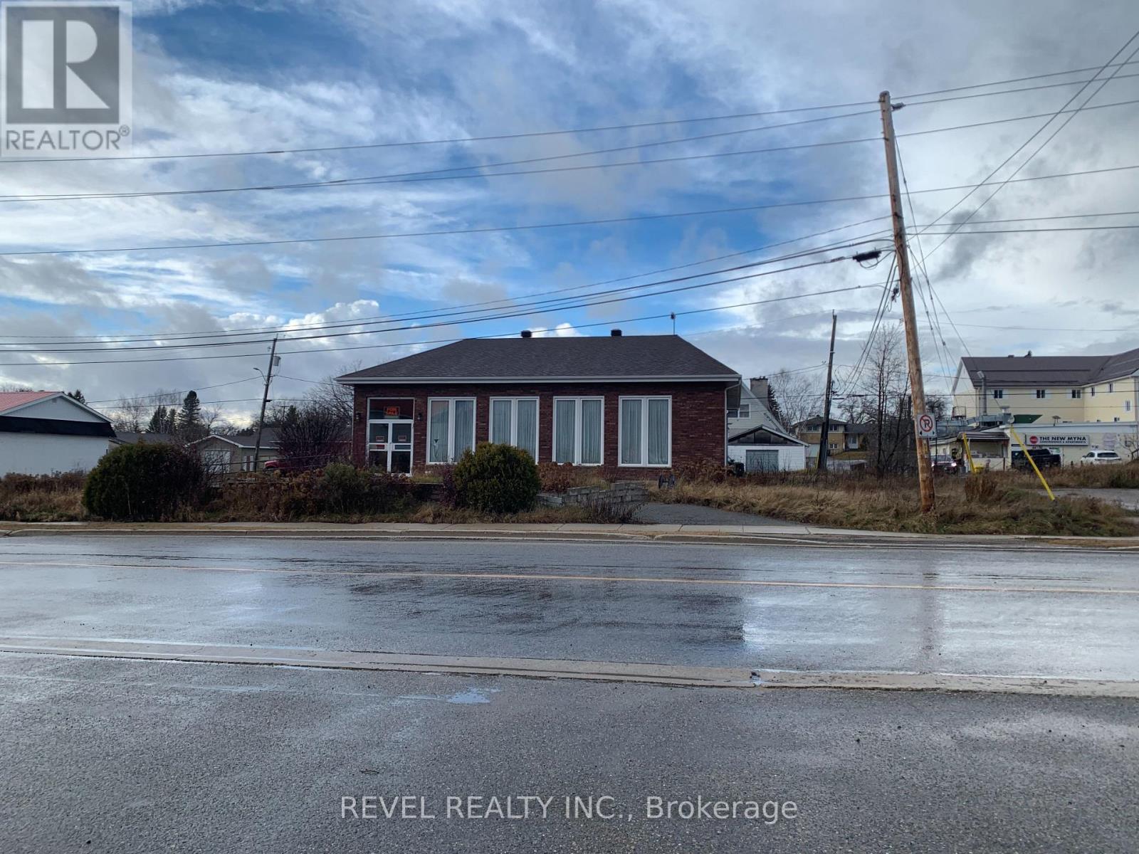 236 CAMBRIDGE AVENUE, Iroquois Falls, Ontario