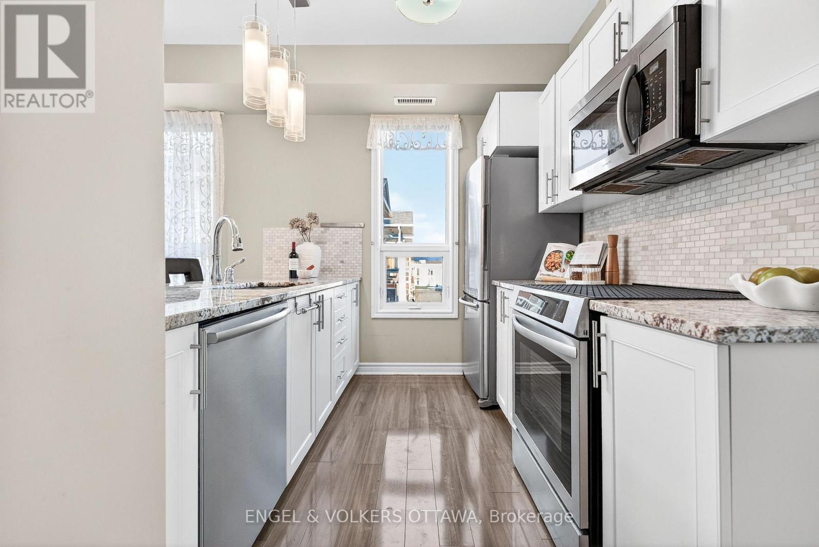 302 - 760 Chapman Mills Drive, Ottawa, Ontario  K2J 3V2 - Photo 11 - X12562630