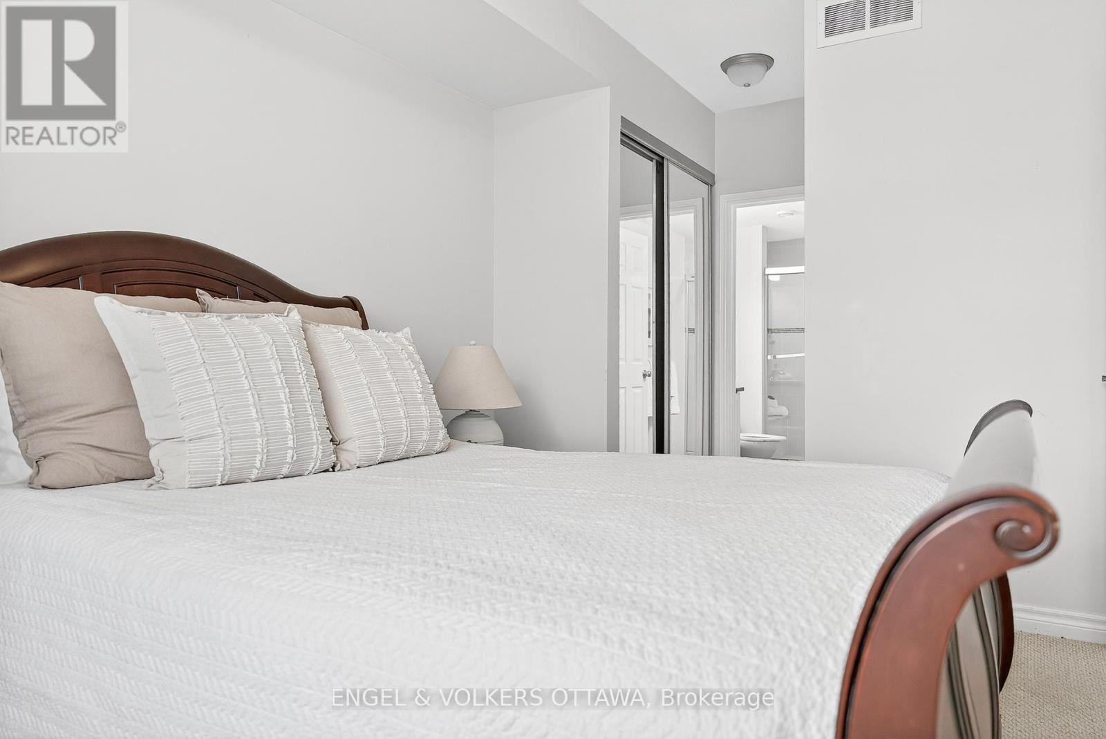 302 - 760 Chapman Mills Drive, Ottawa, Ontario  K2J 3V2 - Photo 16 - X12562630