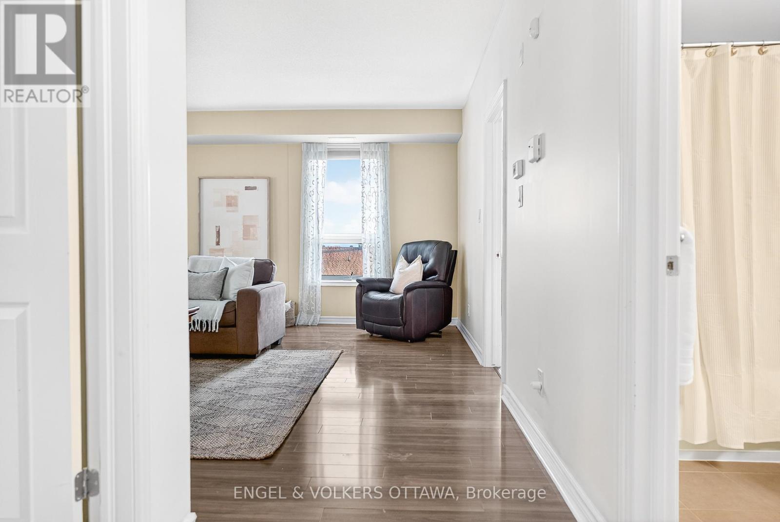 302 - 760 Chapman Mills Drive, Ottawa, Ontario  K2J 3V2 - Photo 3 - X12562630