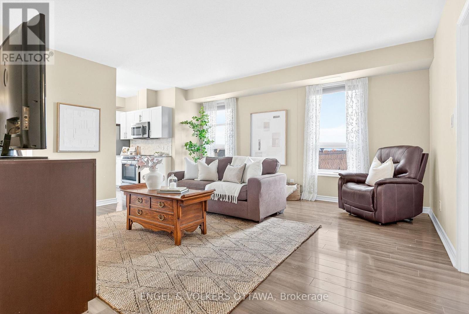 302 - 760 Chapman Mills Drive, Ottawa, Ontario  K2J 3V2 - Photo 5 - X12562630