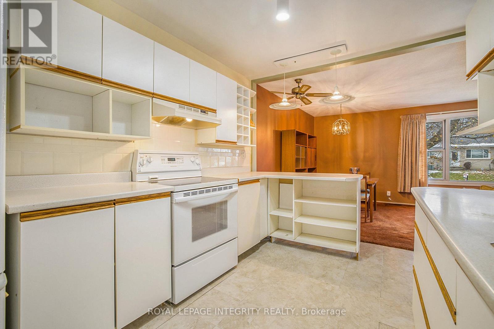 9 Shouldice Crescent, Ottawa, Ontario  K2L 1M8 - Photo 10 - X12562776